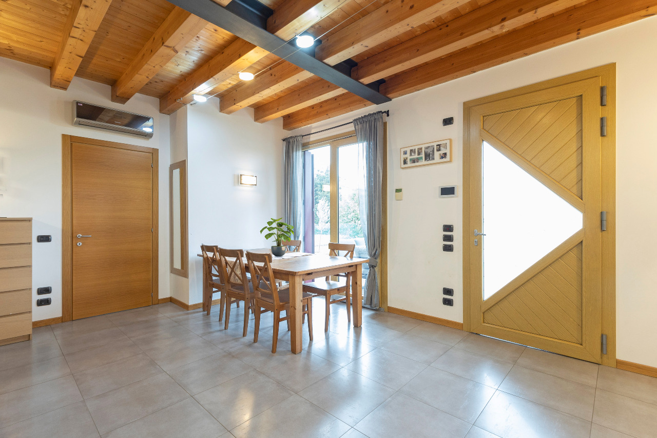 Casa Bifamiliare/Schiera in vendita a Silea